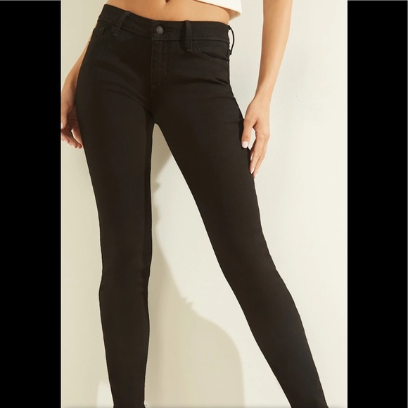 Guess “Power Skinny” Black Stretch Jeans Frayed ankle - Picture 2 of 7